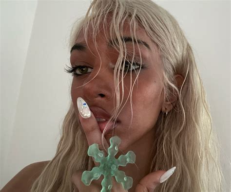 skylar caeles|⋆｡･: سماء ‎ (@skylarcaeles) • Instagram photos and .